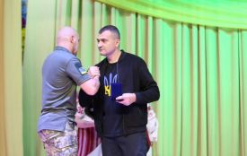 У Хмельницькому вручили відзнаки військовим, волонтерам, медикам