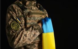 Зеленський присвоїв почесне найменування військовій частині в Кам’янці