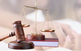 Хмельничанин займався сексом посеред вулиці. Його судили