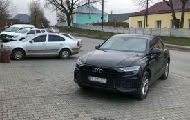 Водійка на «Audi» збила двох дітей у Хмельницькому районі