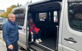 Соціальне таксі у Хмельницькому: кого обслуговує і як скористатись