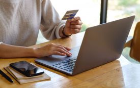 Нацбанк обмежить суми карткових переказів між фізособами