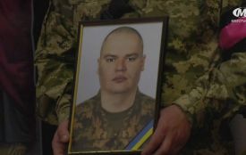 У Хмельницькому попрощалися із загиблим в ДТП військовим