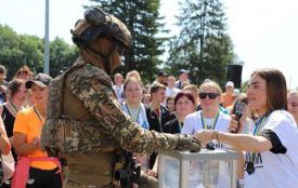 На благодійному забігу в Хмельницькому зібрали 210 тисяч гривень