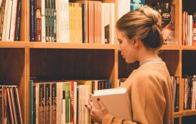 Українці отримають по 900 гривень на придбання книжок. Президент підписав закон