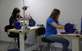 Нова професія за місяць: у Хмельницькому безкоштовно навчають швачок