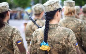 Депутатка Хмельницької обласної ради повідомила, що йде воювати