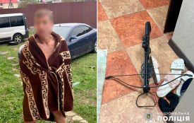 В Лісових Гринівцях п’яний чоловік стріляв по автівці з вікна будинку