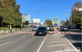 В лікарні померла пенсіонерка, яку на Свободи збила автівка на «зебрі»