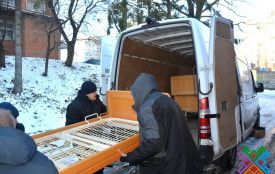 Німецькі благодійники передали меблі для лікарень Хмельниччини