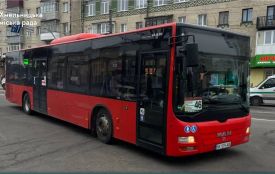У Хмельницькому автобуси замінили «маршрутки» на одному з напрямків