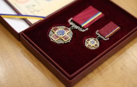 Президент відзначив почесними нагородами жителів Хмельниччини. Імена