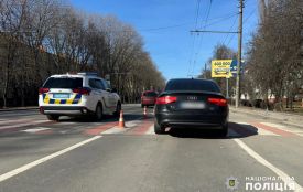 У Хмельницькому на переході збили жінку