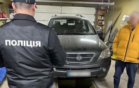 Торгували гуманітаркою для ЗСУ: у Хмельницькому викрили псевдоволонтерів