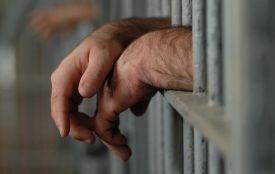 Мешканець Хмельницького району отримав 10 років за зґвалтування неповнолітньої