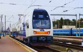 До Великодня пустили додатковий потяг «Інтерсіті» через Хмельниччину