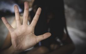 Жителя Хмельниччини засудили за зґвалтування 14-річної падчерки