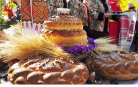 Сир, випічка та мед: поблизу Хмельницького пройде весняний ярмарок