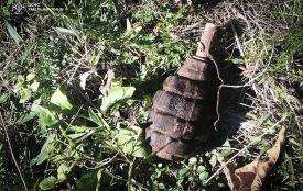 На Хмельниччині на вулиці та в лісі знайшли боєприпаси