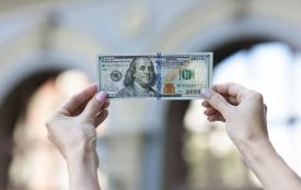 Курс валют у Хмельницькому на 15 травня