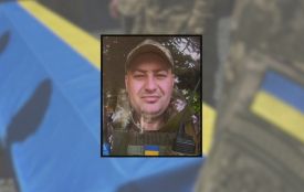 «Дуже любив донечку»: у Хмельницькому попрощались з воїном Михайлом Стаховим