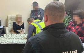 Адвокатці з Хмельниччини, яку підозрюють у допомозі «ухилянтам», збільшили заставу: деталі