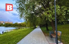 Просять не відвідувати парки та озеро у Хмельницькому. Їх оброблятимуть від кліщів