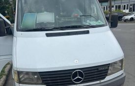 Патрульні виписали штраф водію маршрутки, який порушив правила на Кам'янецькій
