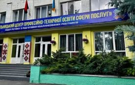 Випускниця Хмельницького центру ПТО звинувачує керівництво у поборах: в закладі все заперечують