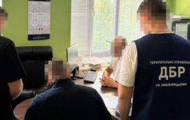 Правоохоронця з Хмельницького підозрюють у побитті затриманого чоловіка