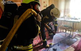 Із пожежі у Старокостянтинові врятували чоловіка
