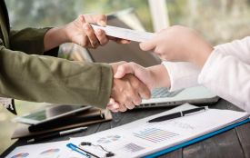 Онлайн проти офлайн: як вигідніше брати кредит? (новини компаній)