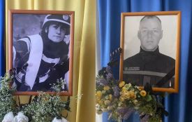 Посмертно вручили відзнаки рятувальникам, які загинули через атаку «шахедів» у Хмельницькому