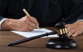 Колишній суддя з Хмельниччини отримує пенсію понад 265 тисяч гривень