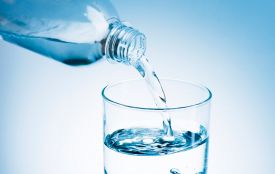 Хмельничанам підвозитимуть воду через аварію на водогоні