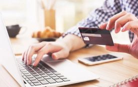 На Хмельниччині чоловік оформив кредити на матір знайомого — і отримав вирок