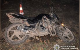 До реанімації ушпиталили підлітка з Хмельницького району: він упав з мотоцикла