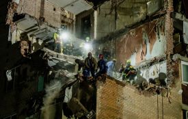 Двоє загиблих і зруйноване житло. Як  розбирали завали на Тернопільській (ВІДЕО)