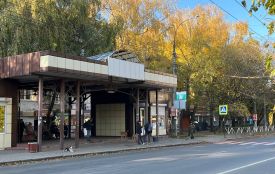 Хто утримує зупинки у Хмельницькому та чи з'являться нові