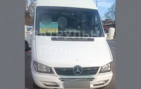 Проїхав на червоне: у Хмельницькому оштрафували водія маршрутки (ВІДЕО)