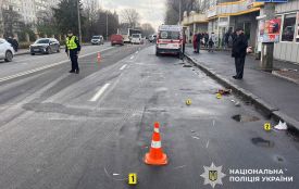 «Я б назвав це умисним вбивством»: син про загибель 75-річної матері на проспекті Миру