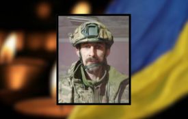 У Хмельницькому попрощаються з Євгенієм Оляніном. Воїн вважався зниклим безвісти