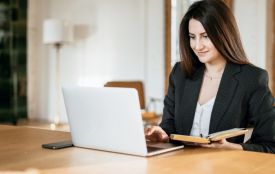 До 100 000 гривень: підбірка вакансій у Хмельницькому, де обіцяють найвищу зарплату