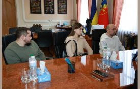 «Принижувала волонтерів»: як покарали директорку департаменту після скарг