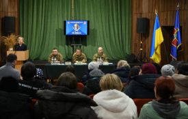 Гвардійці Хмельницького зустрілися з родинами зниклих безвісти військових: про що говорили