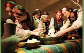 У Хмельницькому проведуть Андріївські вечорниці: молодь запрошують долучитись до традицій