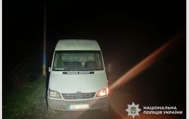 На Хмельниччині під колеса буса потрапив пішохід