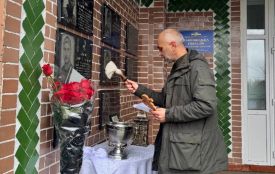 У Райківцях відкрили меморіальну дошку в пам’ять про воїна Андрія Цімарного