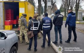 У Хмельницькому продукти для військових продавали у місцеві магазини, — поліція