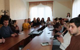 Відкриють равликову ферму та інше: жителі Хмельниччини отримали гранти для бізнесу